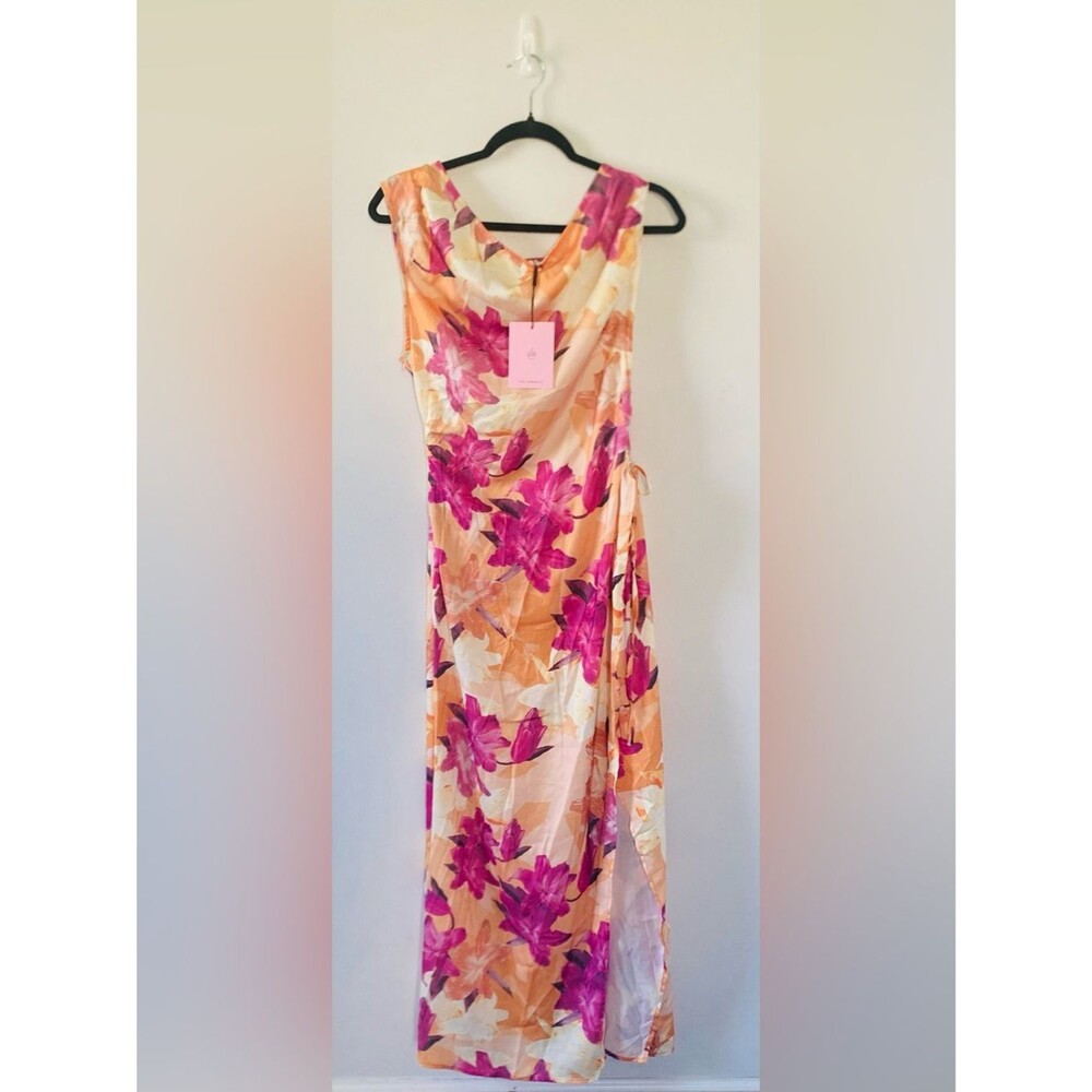 NWT Hello Molly “Soaring through MIDI” dress Floral, Vacation, Wedding, Coastal